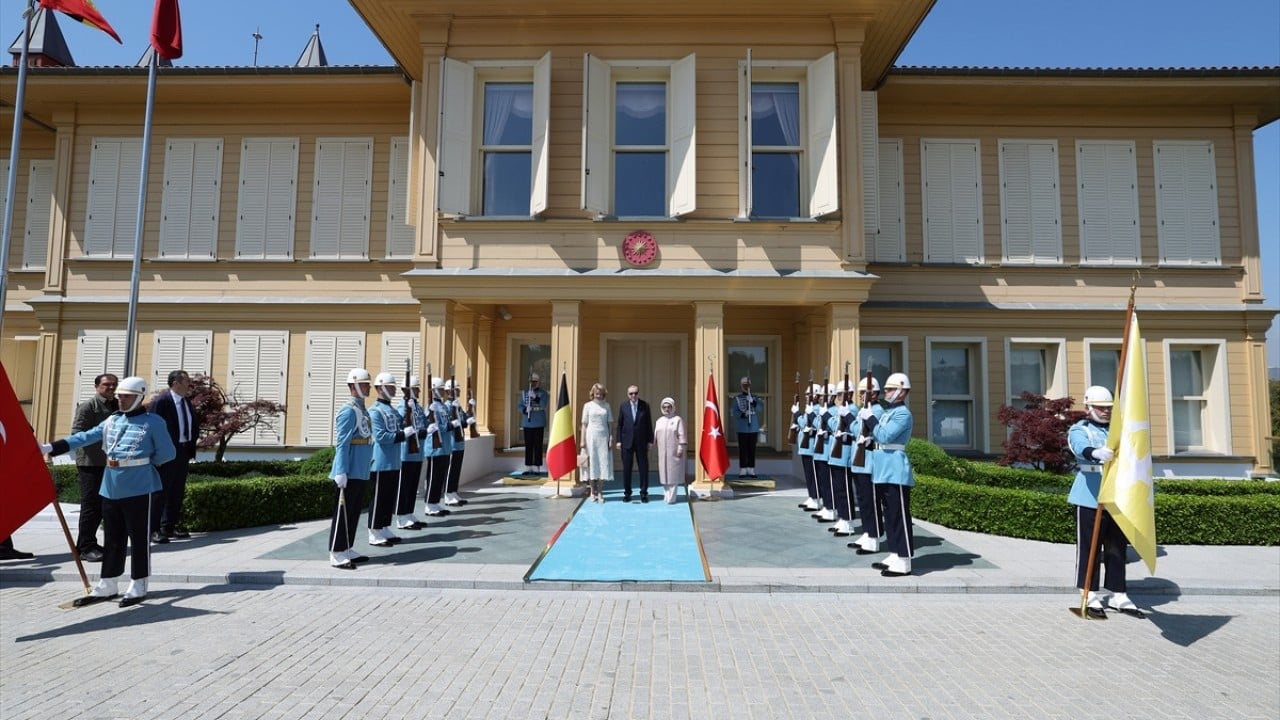 Foto - 14 yıl sonra tarihi ziyaret! Cumhurbaşkanı Erdoğan, Belçika Kraliçesi Mathilde'yi kabul etti