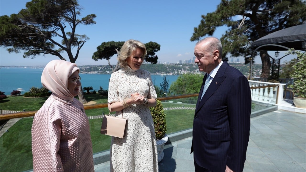 Foto - 14 yıl sonra tarihi ziyaret! Cumhurbaşkanı Erdoğan, Belçika Kraliçesi Mathilde'yi kabul etti