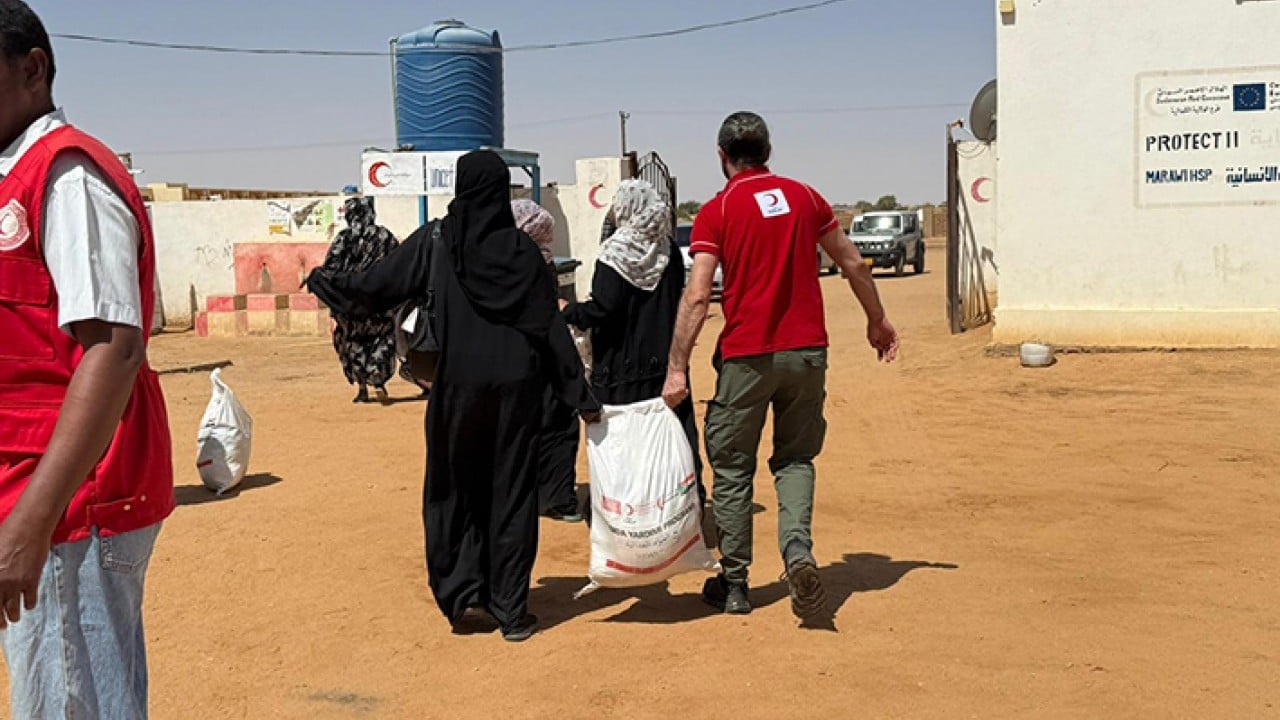 Foto - 15 bin gıda kolisi ve 40 bin iftar Kızılay Kara Kıta'yı fethetti
