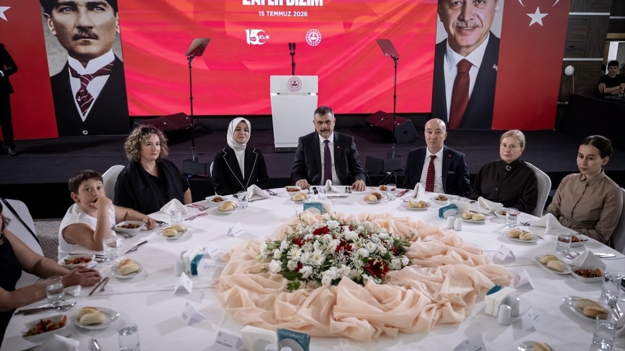 Foto - 15 Temmuz şanla şerefle yazılmış bir tarihtir