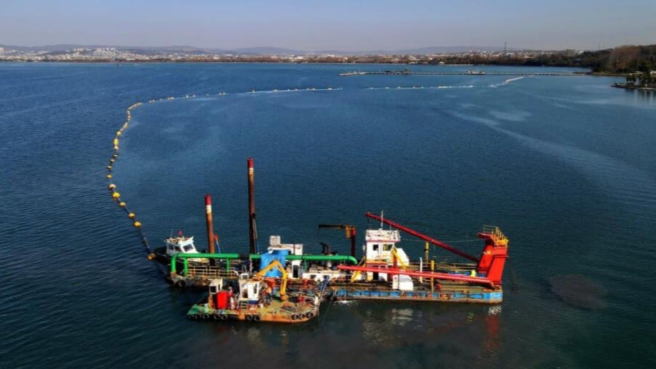 Foto - 1.6 milyon metreküp çamur çıkarıldı. Körfez nefes aldı