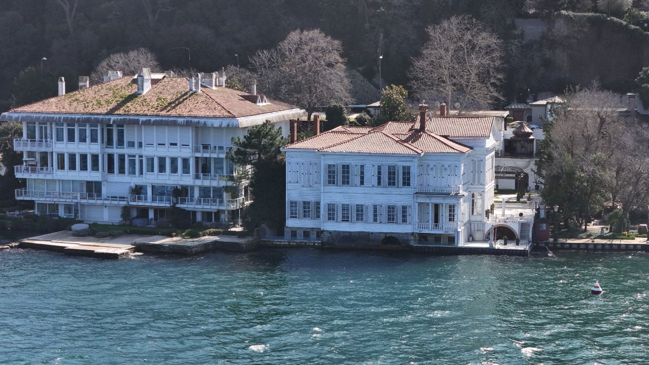 Foto - 170 milyon TL’lik hisse satışı! Kurtlar Vadisi’nin simge yalısı satışta