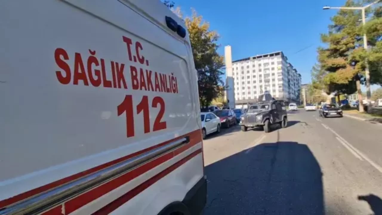 Foto - 18 yaşındaki genç, annesi ve abisini yataklarında gözünü kırpmadan öldürdü! Babasına da bu notu bırakmış