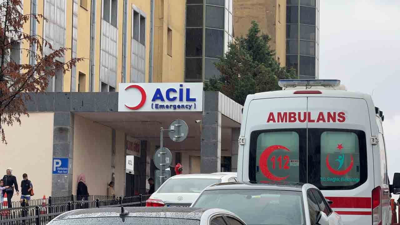 Foto - 19 yaşındaki 4 arkadaşın tartışması kanlı bitti