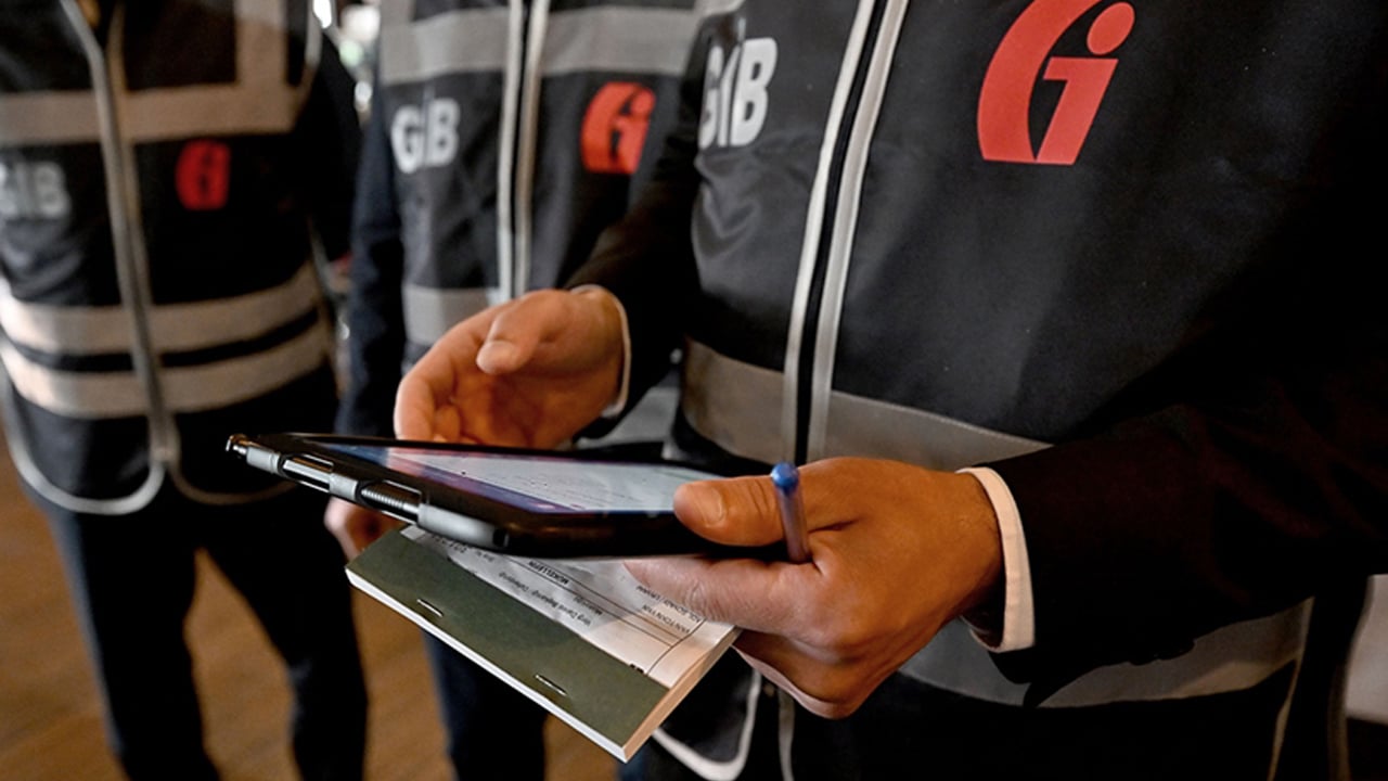 Foto - 2 bin 335 kişiye vergi şoku! 500 milyon lira gözden kaçtı! GİB tek tek tespit etti!