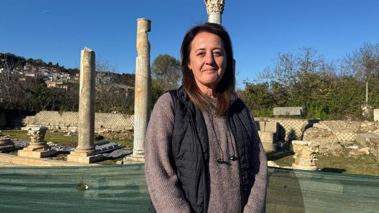 Foto - 2 bin yıllık antik kentte Medusa'nın ender görülen gülümseyen figürü bulundu