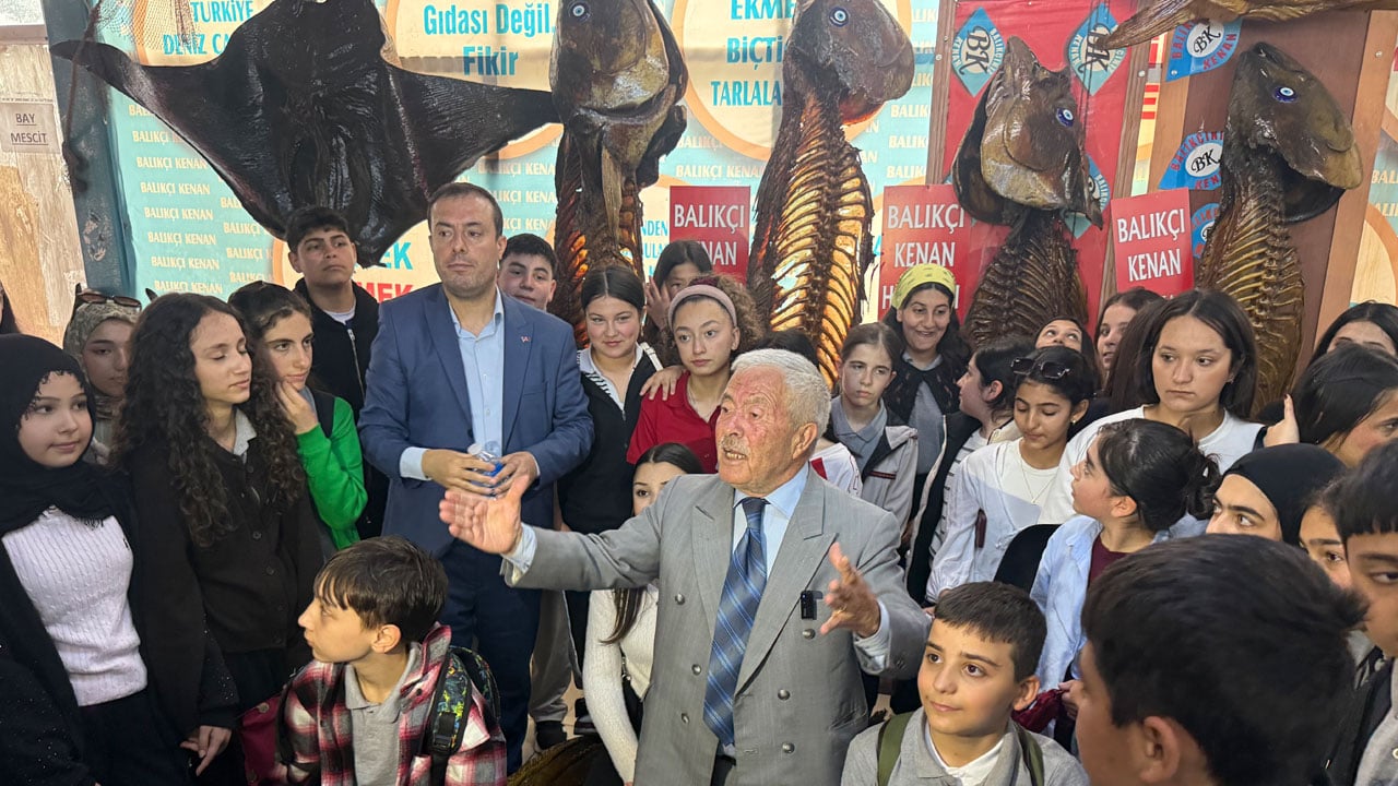 Foto - 2 dakikada palamut ve hamsiyi bitirdi! Birincilik ödülünü gören şaşırdı