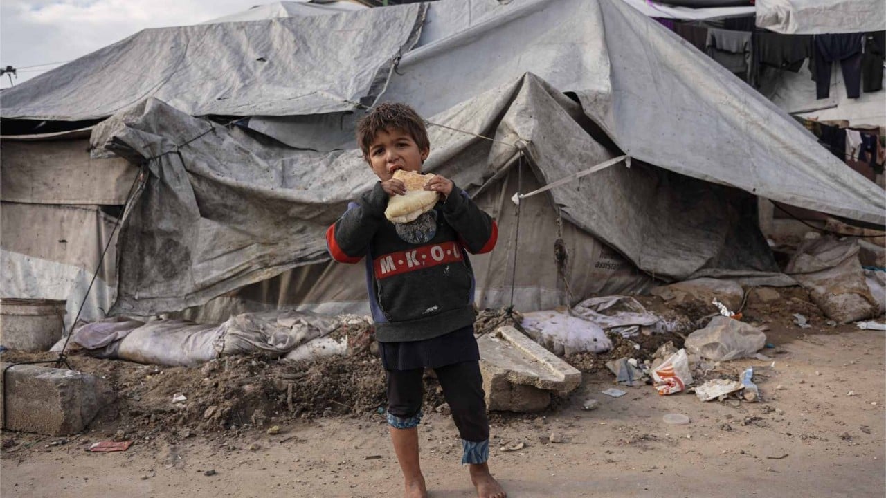 Foto - 2 milyar Müslüman'ın bir ekmek bile ulaştıramadığı Gazze... Çöplükte yaşamaya çalışan yığınla mazlum...