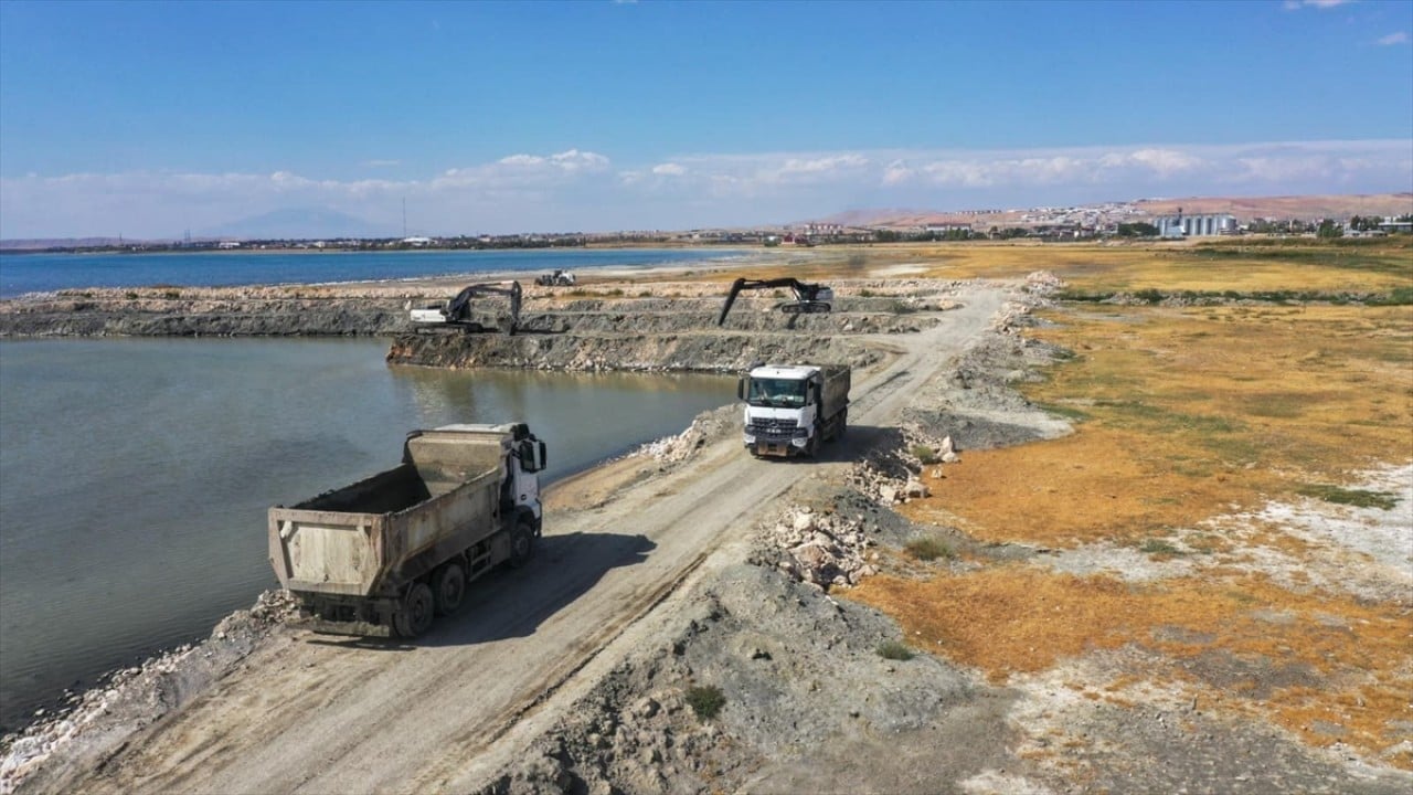 Foto - 2 milyon metreküp çıkarıldı Van gölü çamur ve balçıktan kurtuluyor