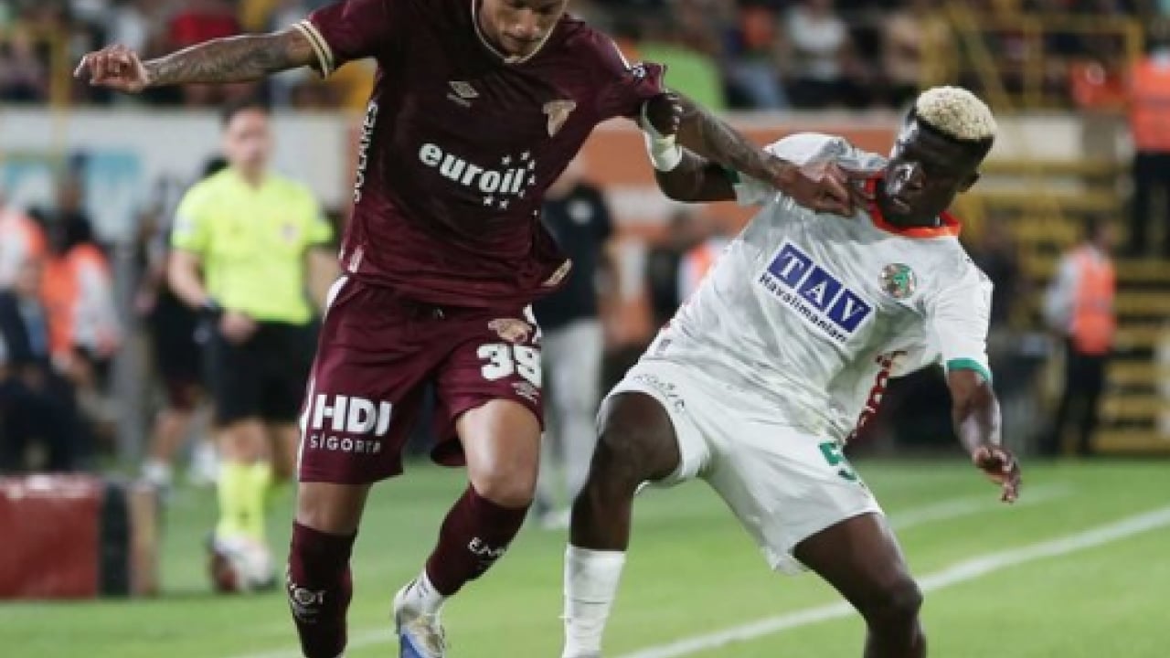 Foto - 2 Ocak 2026 öyle bir isimle açılacak ki... Fenerbahçe'den bir transfer daha! İşte bonservis bedeli