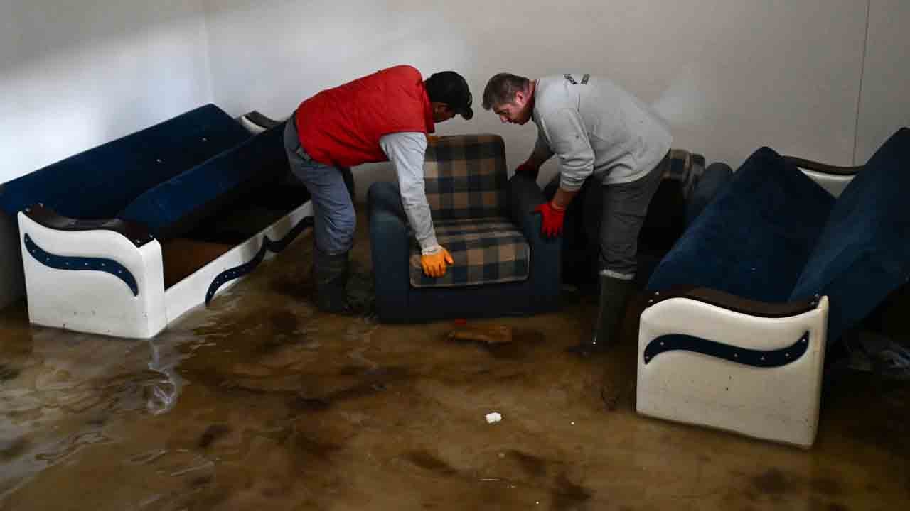 Foto - 20 günde 567 kg yağış: Yoğun sağanak ev ve iş yerlerini vurdu