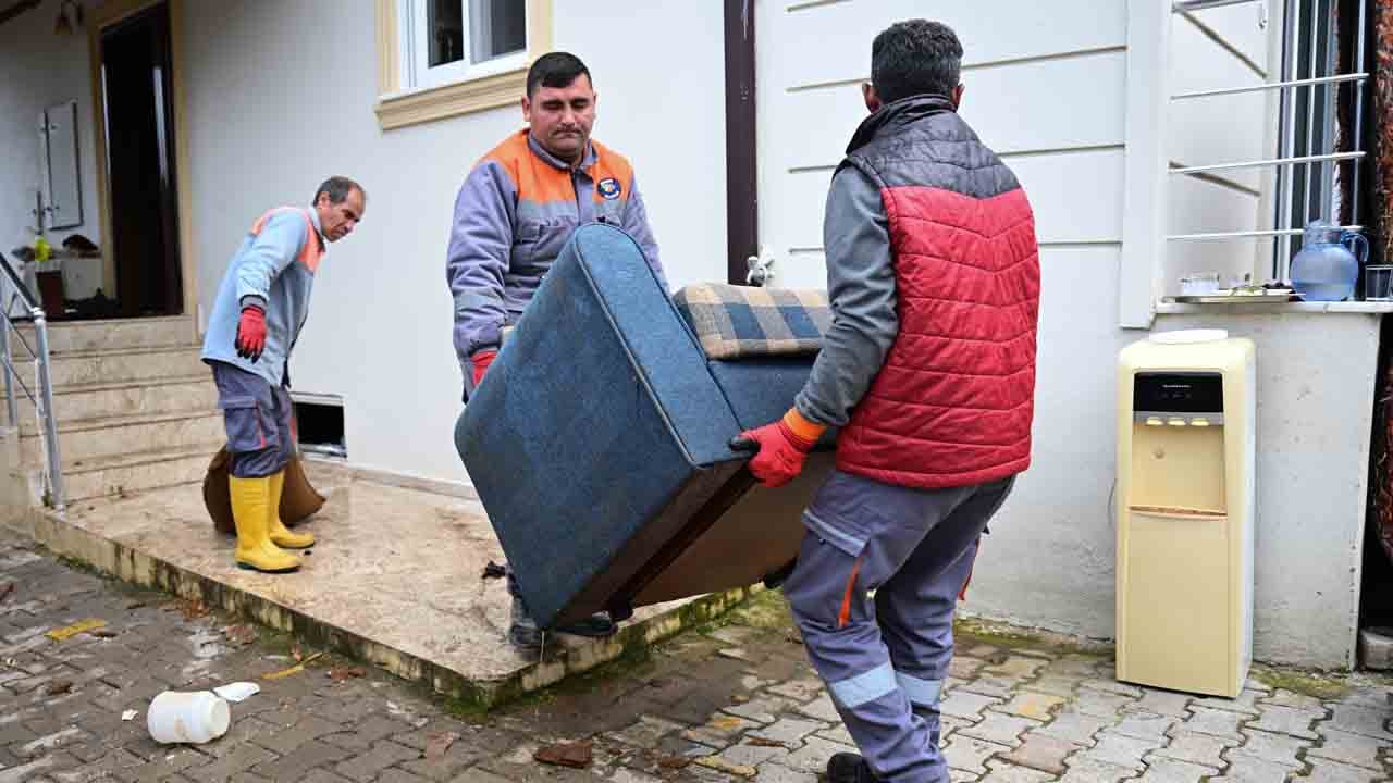 Foto - 20 günde 567 kg yağış: Yoğun sağanak ev ve iş yerlerini vurdu
