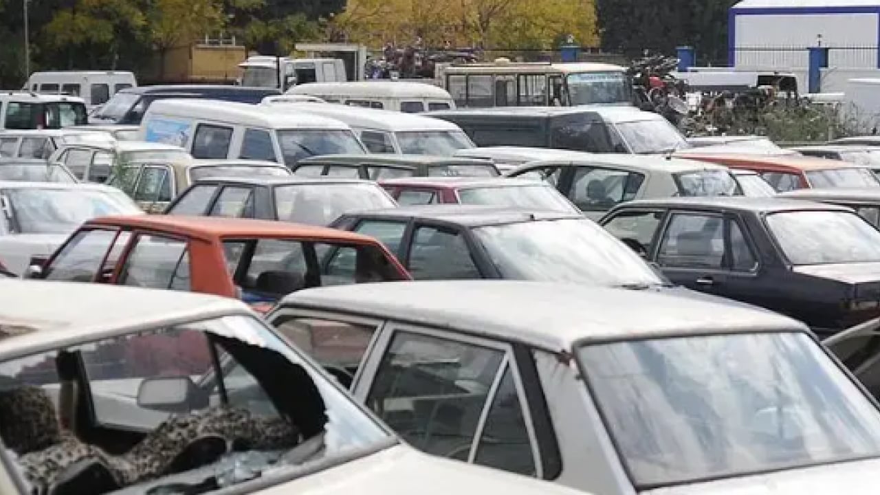 Foto - 2000 model ve altında araçlar için kara verildi! Milyonlarca araç etkilenecek!