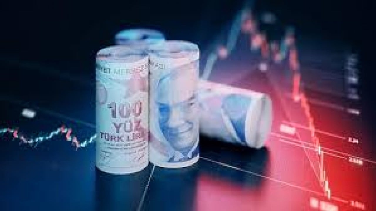 Foto - 2025'i doğru bilmişti! Yeni asgari ücret tahminini kamuoyuna ilan etti