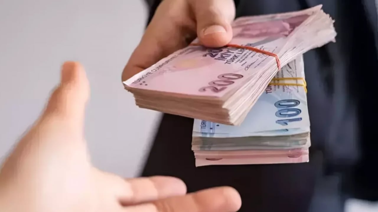 Foto - 2026 Memur ve emekli zammı ne kadar oldu, kim ne kadar maaş alacak? 2025 Kasım enflasyonu açıklandı mı, düştü mü, yükseldi mi?