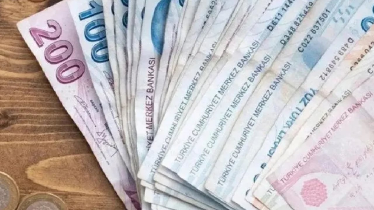 Foto - 2026 Memur ve emekli zammı ne kadar oldu, kim ne kadar maaş alacak? 2025 Kasım enflasyonu açıklandı mı, düştü mü, yükseldi mi?
