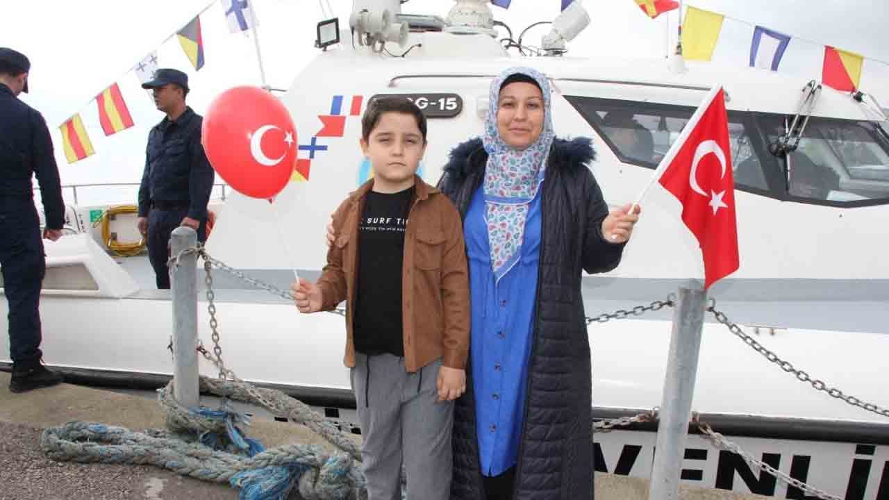 Foto - 23 Nisan’da denizle buluşma: TCG Tayfun ve TCSG-15’e ziyaretçi akını