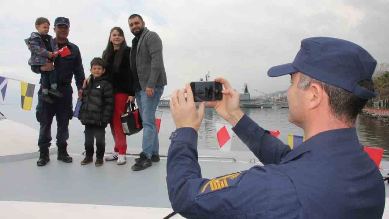 Foto - 23 Nisan’da denizle buluşma: TCG Tayfun ve TCSG-15’e ziyaretçi akını