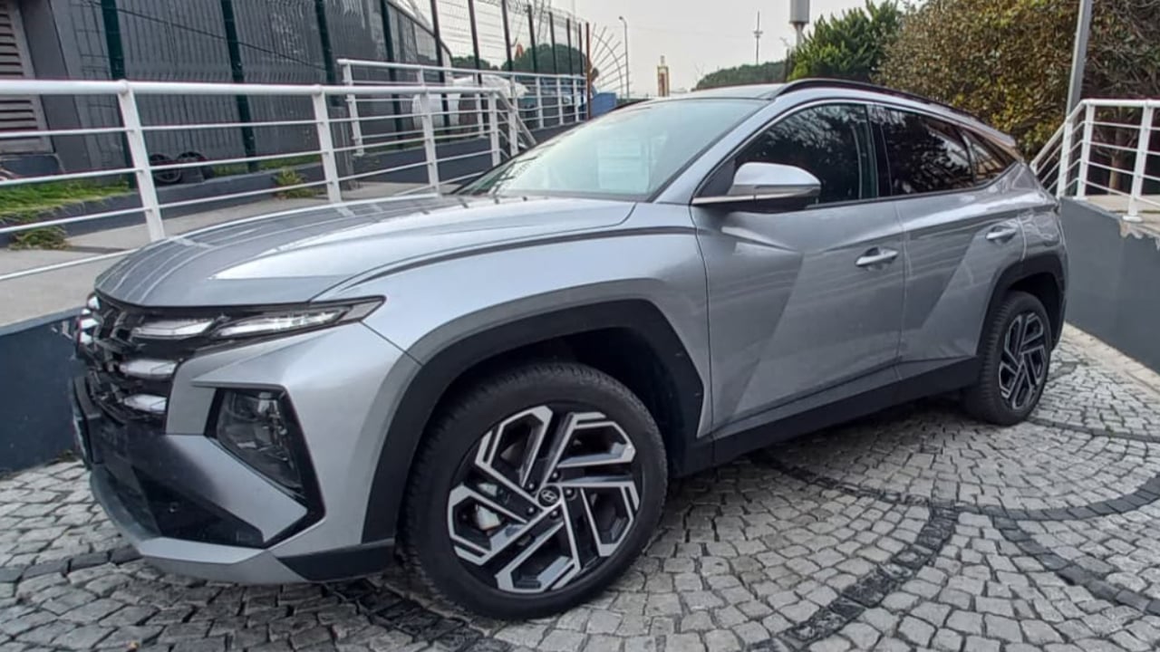 230 beygirlik sessizlik! Bu SUV trafikte sizi çok şaşırtacak! Hyundai Tucson Hibrit ile konfor ve performansın dengesi!