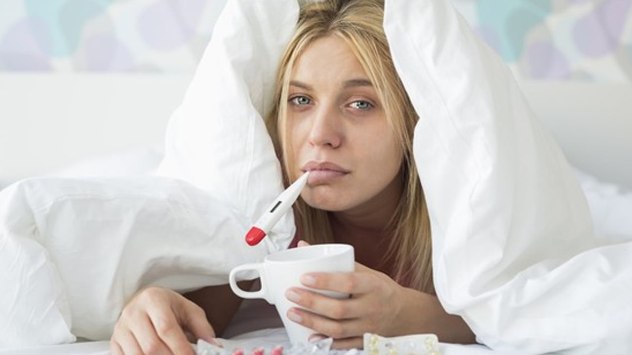 24 Saatte gripten nasıl kurtulursunuz? (1 günde) Grip nasıl geçer, doğal yöntemler! Gribi hemen ne keser? Önce su içilir