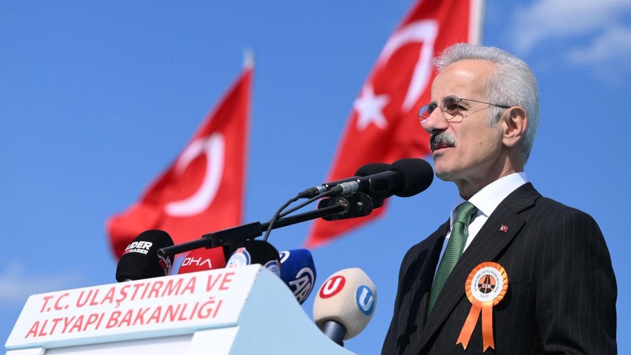 Foto - 2.5 saatlik yol 36 dakikaya düşecek, yıllık 23 milyar lira cepte kalacak! Akdeniz’den Avrupa’ya kesintisiz uzanacak otoyolda çalışmalar hızlandı!