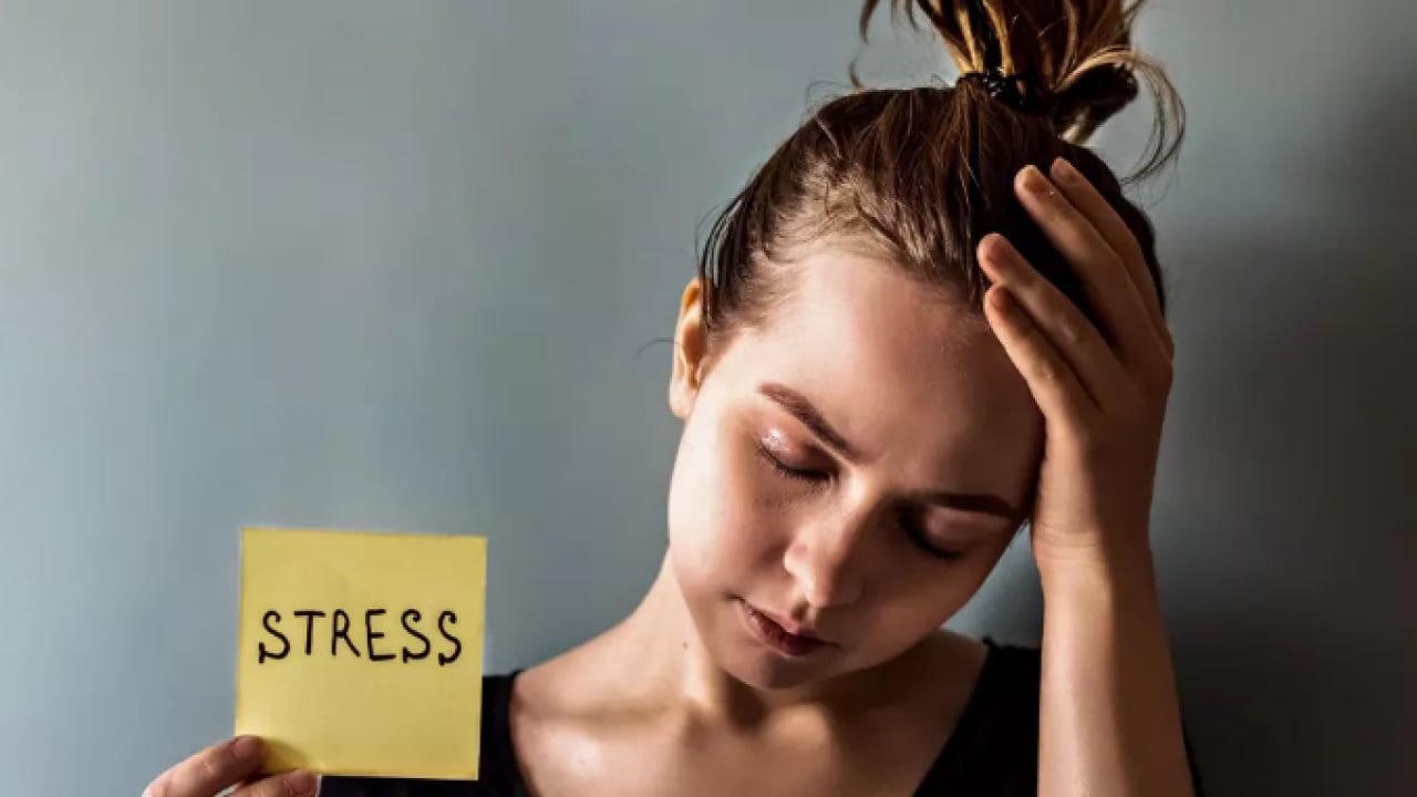 Foto - 25 yaşında 60 gibi görünüyor: İşte damarların belirgin olmasının 6 nedeni!