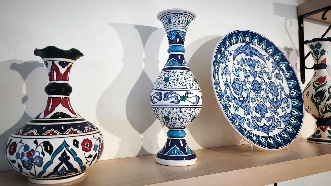 Foto - 25 yıllık emeğe bakanlık unvanı! Topkapı Sarayı’nda hayran kaldı, çiniyle hayatını değiştirdi