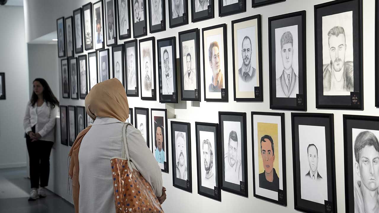Foto - "253 Şehit 253 Portre" Kahramanlar bu sergide