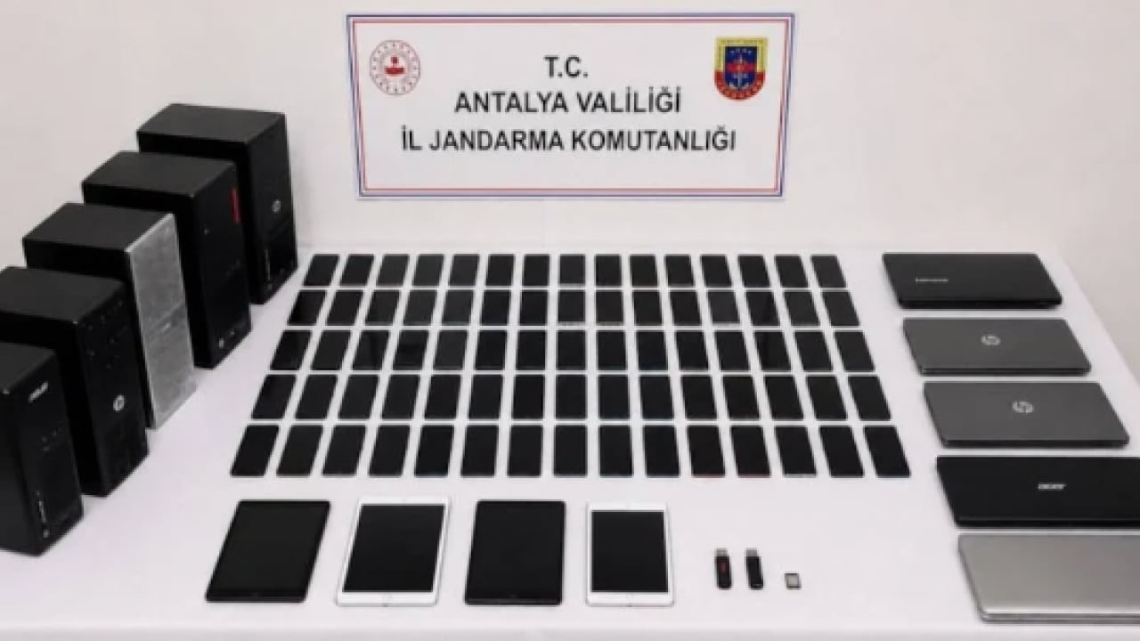 Foto - 27 ildeki dev bahis ağının 36 üyesi tutuklandı: Hesaplarındaki işlem hacmi dudak uçuklattı! 