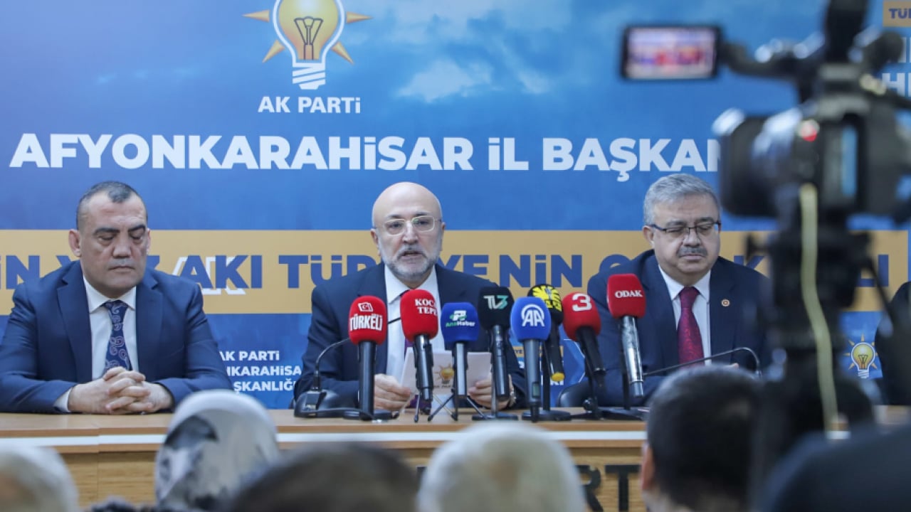 Foto - 27 Mayıs neyse, 12 Eylül neyse, 27 Nisan neyse, 15 Temmuz neyse 28 Şubat da aynı şekilde bir darbedir!