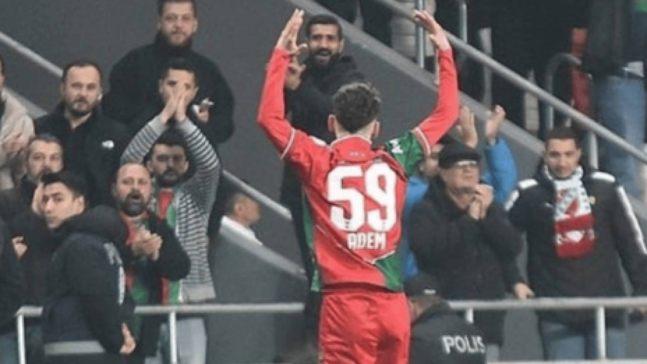 Foto - 29 yıl sonra bir ilk! Ve Fenerbahçe'de transfer tarihi belli oldu! İşte imza zamanı