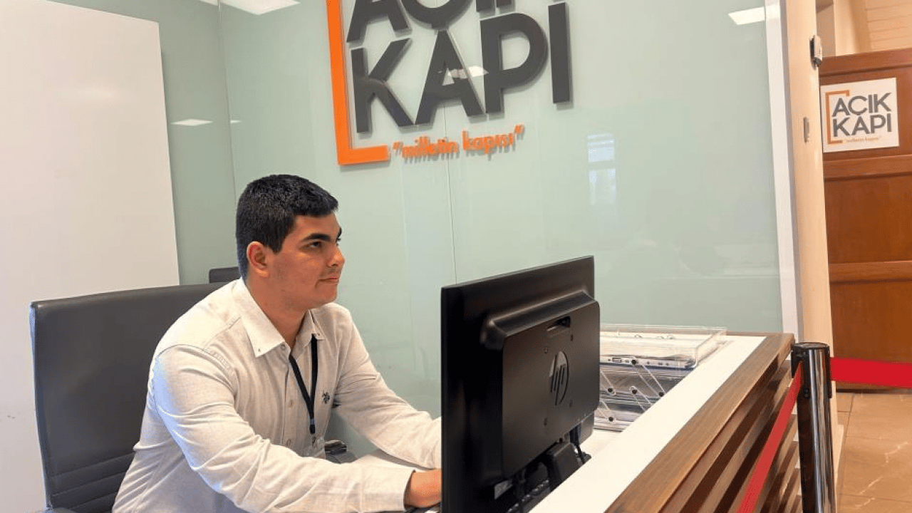 Foto - 3 Aralık’ta anlamlı bir jest: Zihinsel engelli Eymen’e valilikte bir günlük görev verildi