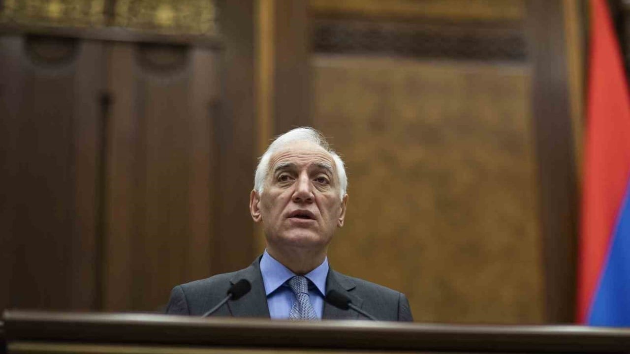 Foto - 3 ay öncesine kadar Türkiye'ye karşı füze, uçak, İHA alıyorlardı! Düşmanlığı resmen bitirme kararı aldılar