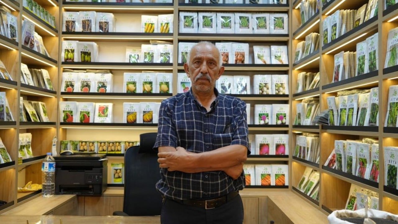 Foto - 3 bin dönümden ürün alıyor Ata mesleği meyve ve sebze tohumu üretiyor