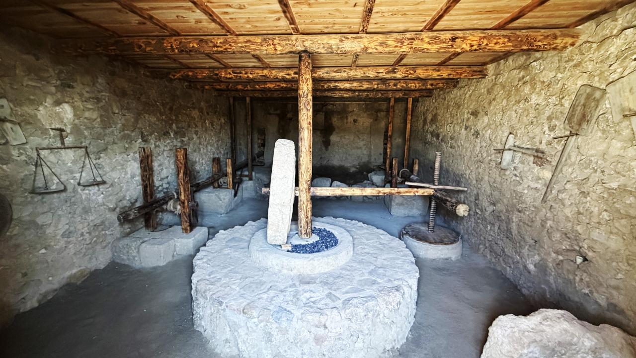 Foto - Geçmişi 3 bin yıl öncesine dayanıyor! Antik kentte zeytinyağı üretimine ışık tutan bulgular ortaya çıktı