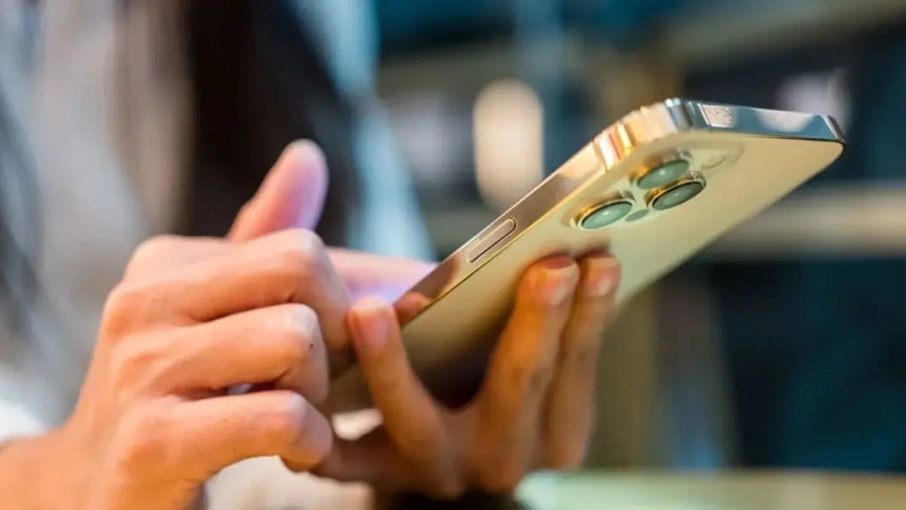 Foto - 3 milyon telefon çöp olacak