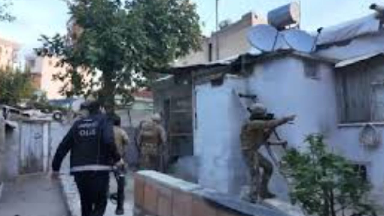 Foto - 30 yıl 3 ay kesinleşmiş hapis cezası bulunuyordu! Kuyuya saklanan zehir taciri tutuklandı