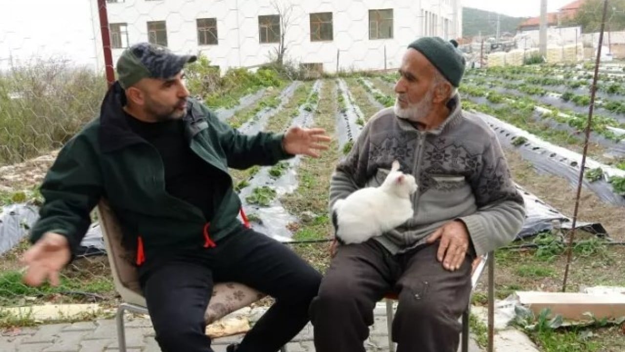 Foto - 30 yıldır ürettiklerini bedava dağıtıyor: 'Hayır duası almak bana yetiyor!'