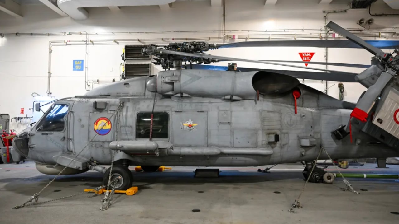 Foto - 30 yıllık pranga kırıldı! Mavi vatanın aslanı Avrupa’nın göbeğine çöktü