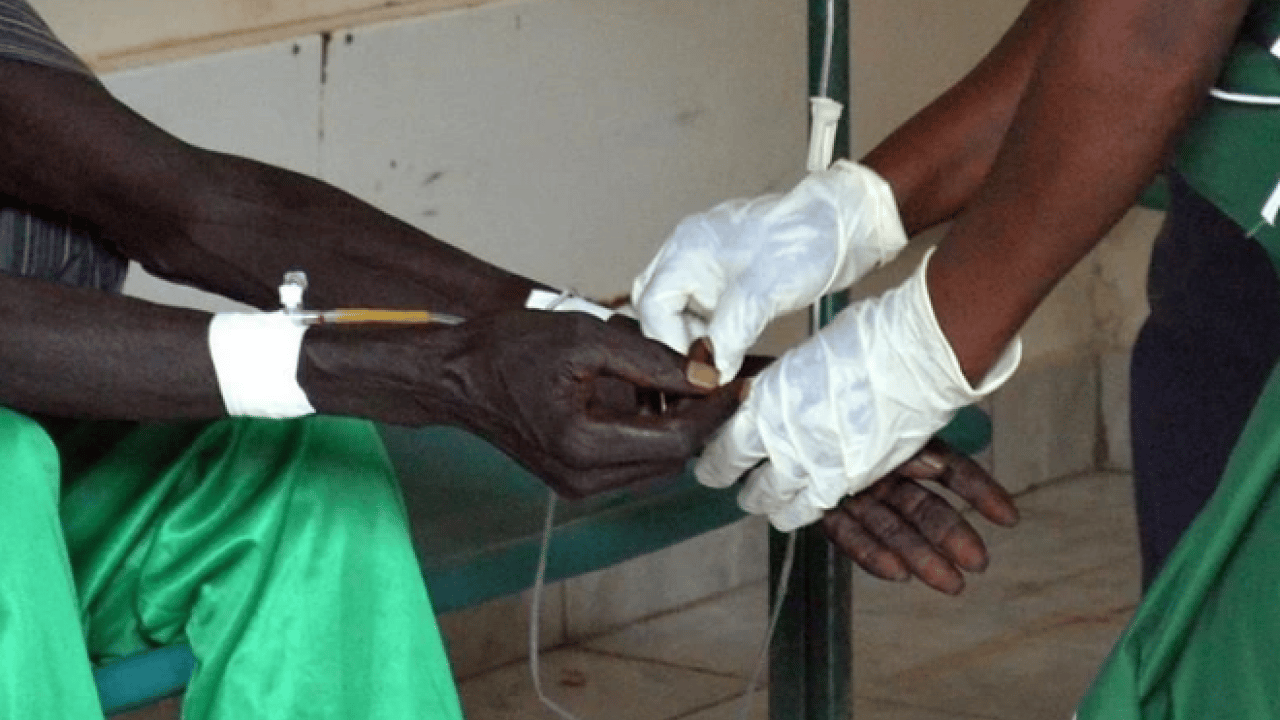 Foto - 300 binden fazla vaka 7 binden fazla ölüm! 25 yıldır böyle salgın görülmedi