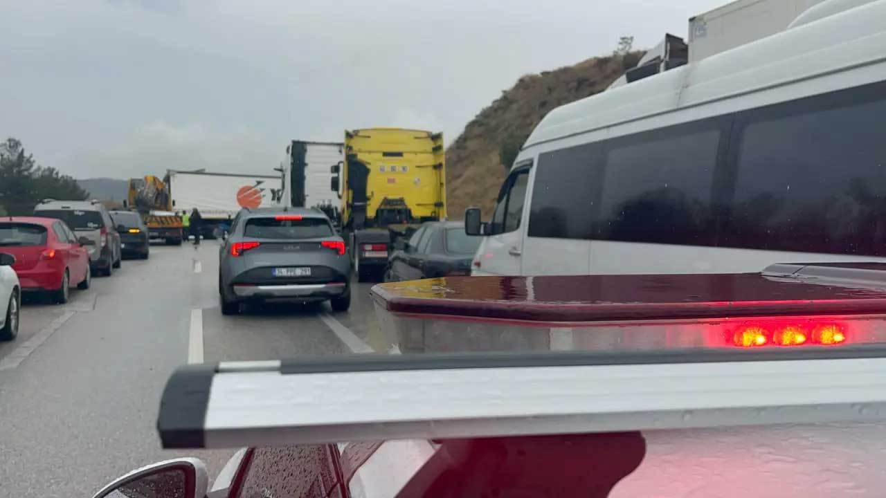 Foto - 32 araç birbirine girdi! Ölü ve çok sayıda yaralı var