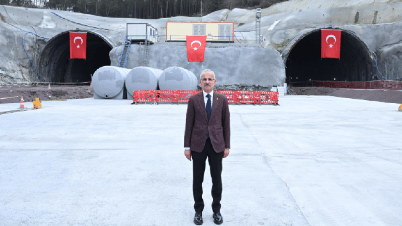 Foto - 35 dakikalık yol 5 dakikaya iniyor: Tünelin ucunda ışık göründü!