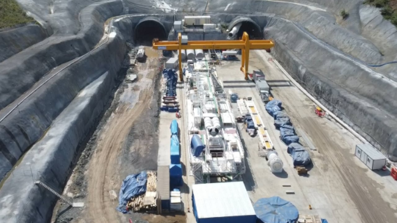 Foto - 35 dakikalık yol 5 dakikaya iniyor: Tünelin ucunda ışık göründü!