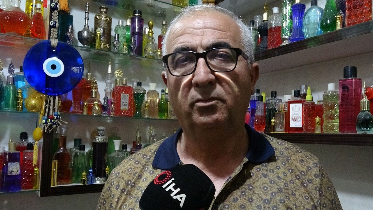 Foto - 35 yıldır kolonya koleksiyonu yapıyor! Daire parası teklif ettiler, satmadı