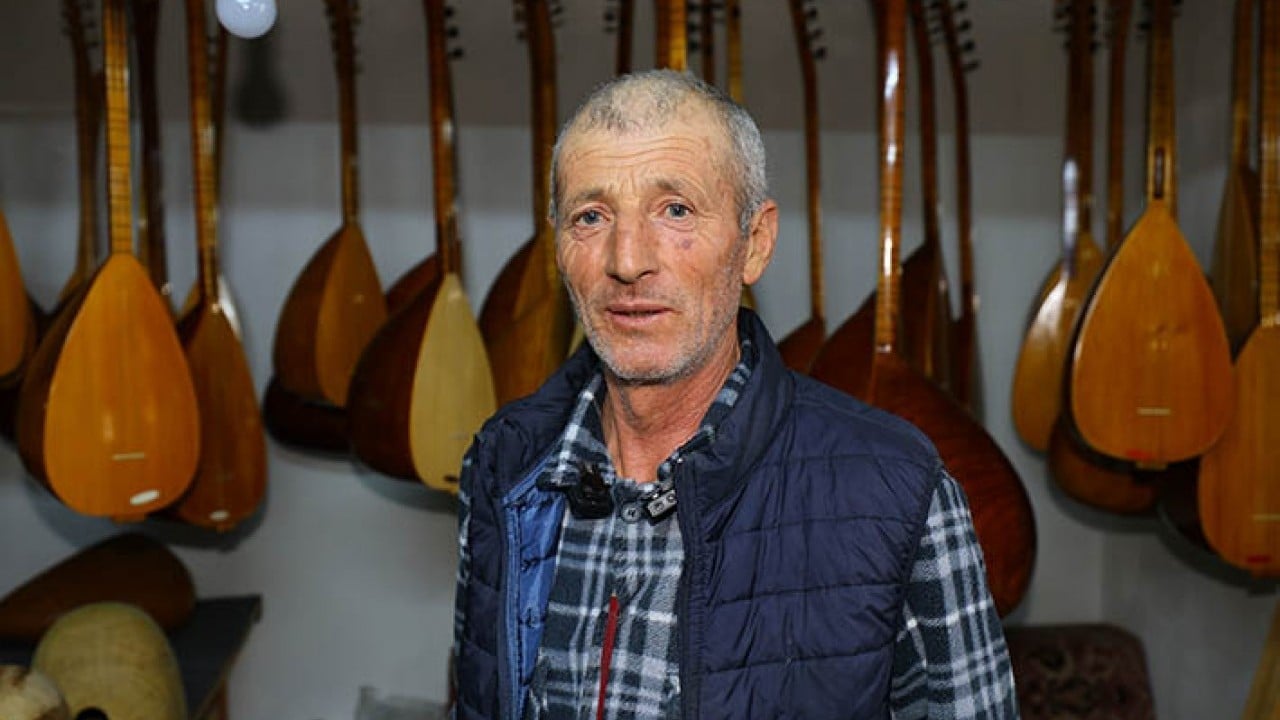 37 yıldır ağaca ses veriyor