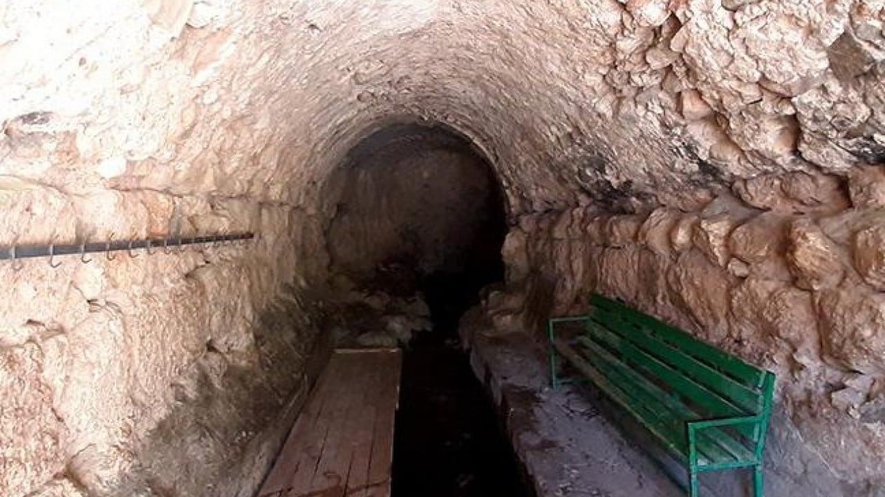 Foto - 380 yıllık camide yaşanan hadise köylüleri şok içerisinde bıraktı: Allah verdi her taraf coştu