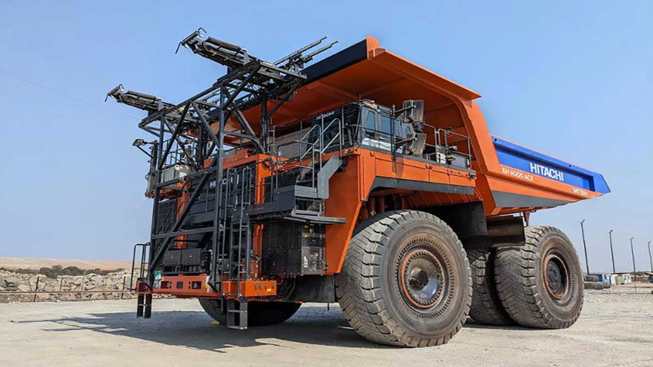 Foto - 384 tonluk elektrikli kamyon! Sahada faal olarak çalışıyor