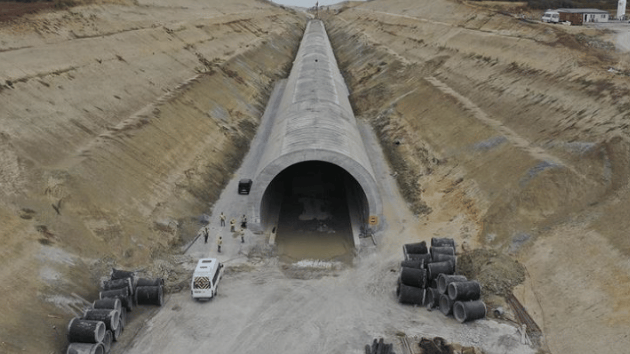 Foto - 4 saatlik yol 1,5 saate düşecek! Dev projede sona gelindi!