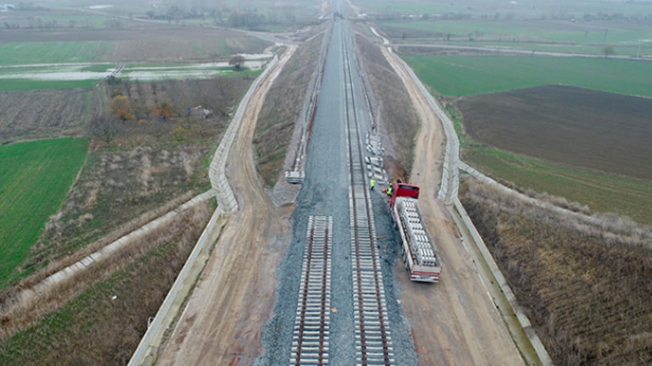 Foto - 4 saatlik yol 1,5 saate düşecek! Dev projede sona gelindi!