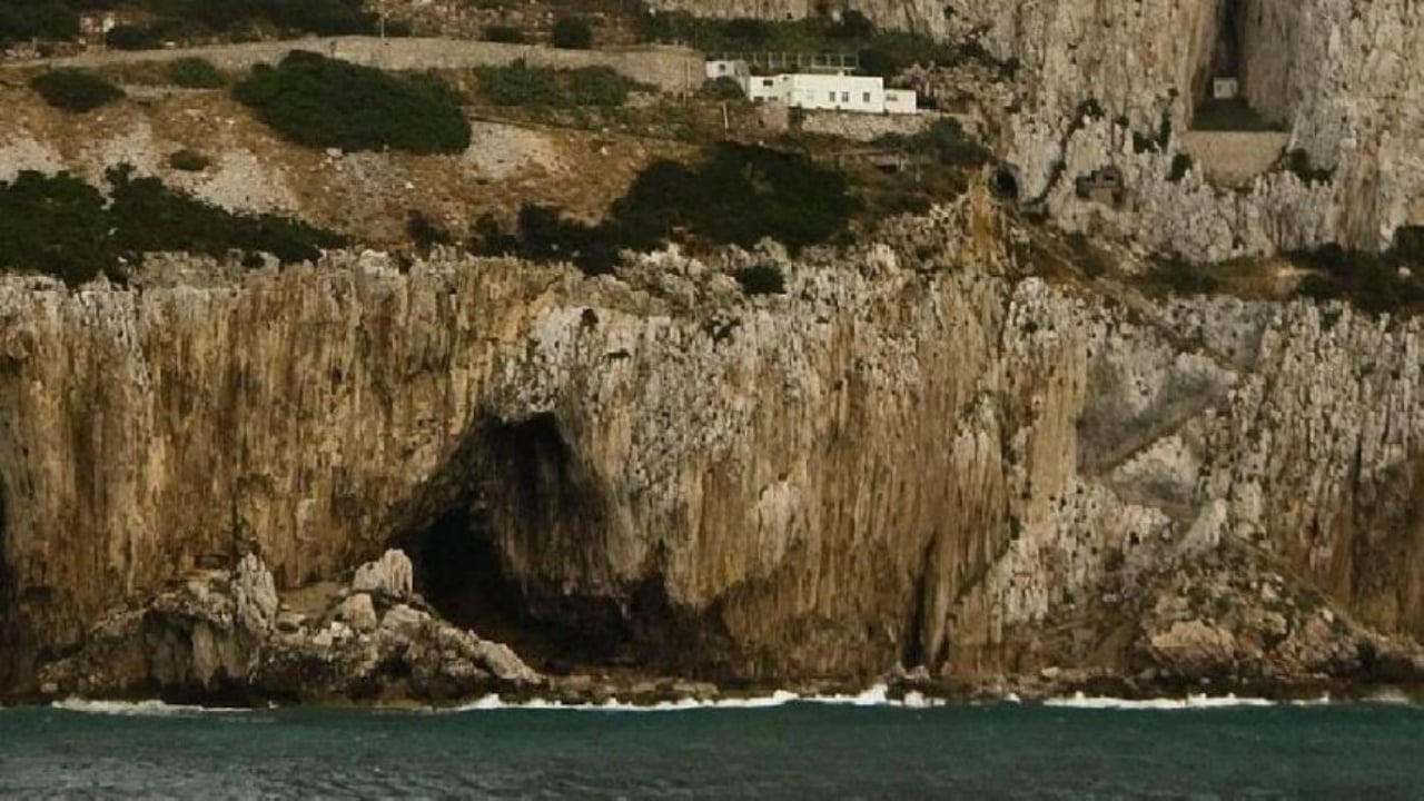 Foto - 40 bin yıl kapalı kalan mağaraya girildi: Mühürlü bölümden çıkanlar herkesi şaşırttı